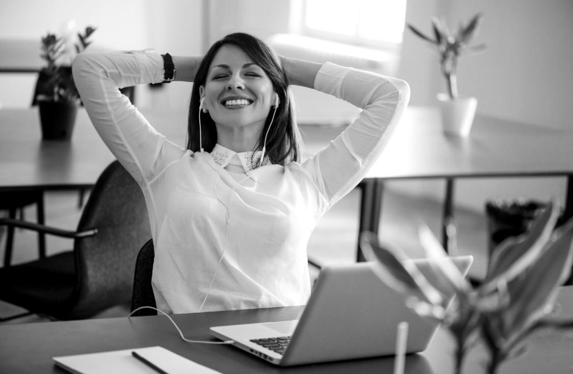 Investment research learning environment